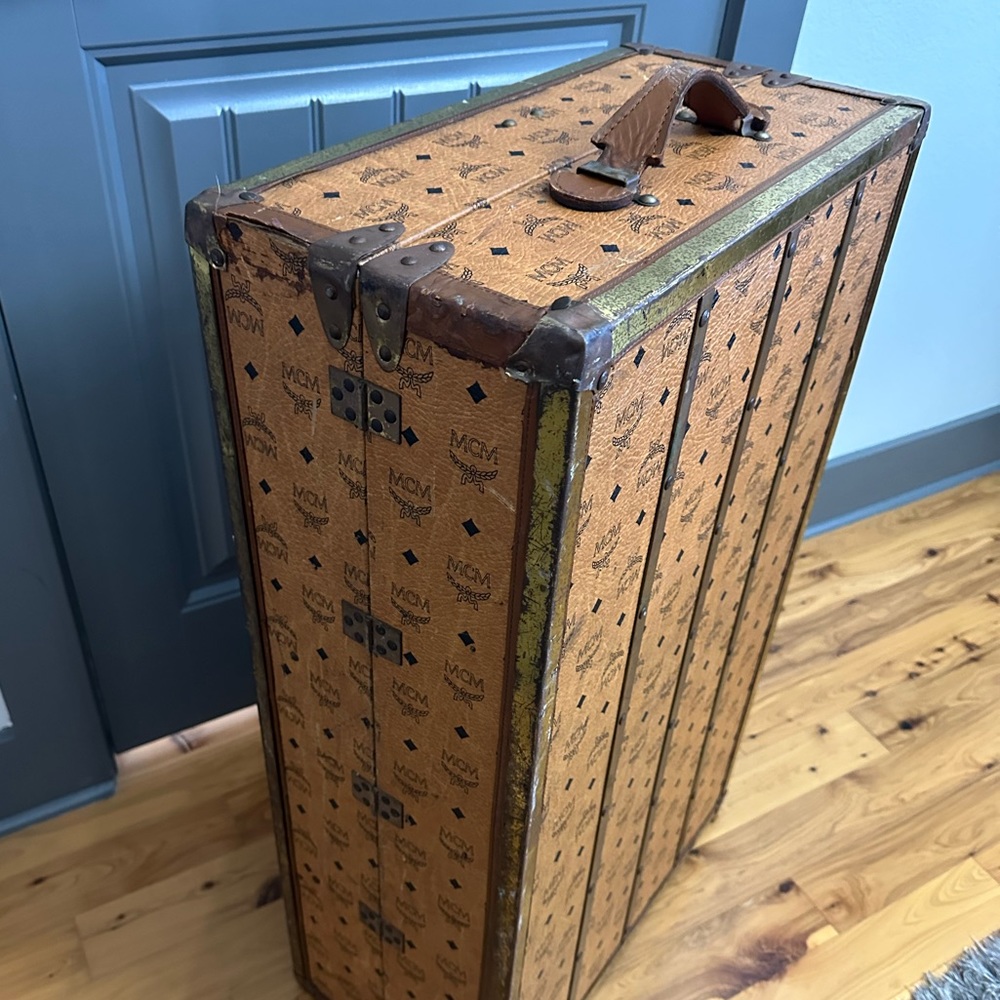 Custom Order Mcm Trunk RARE - Picture 9 of 9